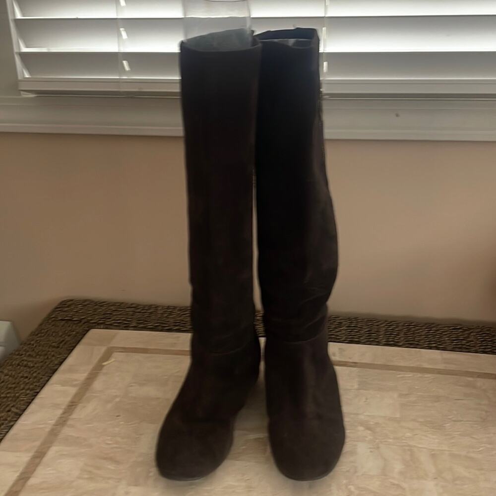 BCBG Generation suede boots